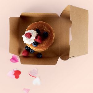Compostable cardboard bakery boxes with cellulose window